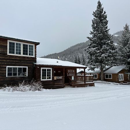 Deer Lodge 红河 外观 照片